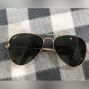 Ray-Ban RB3025 Aviator Large Metal Sunglasses Polarized